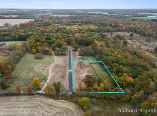 12464 Agate Ct SE, Alto, MI 49302