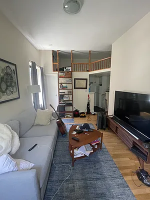 Rented by Smart City Real Estate LLC | media 11