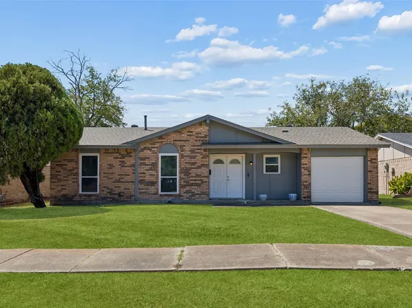 910 Quebec Dr, Garland, TX 75040