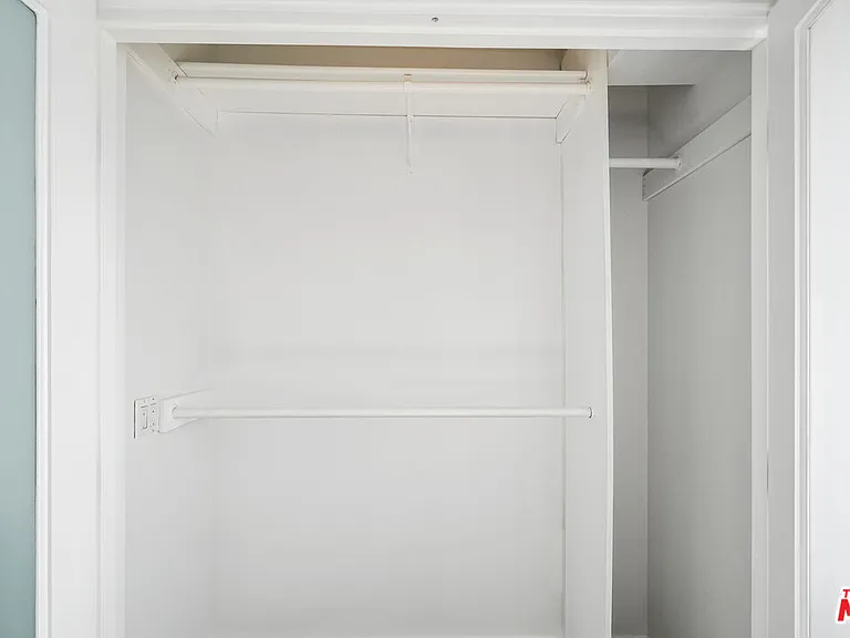 18101 Coastline Dr — Photo 21