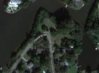 302 Campus Dr, Ruskin, FL 33570