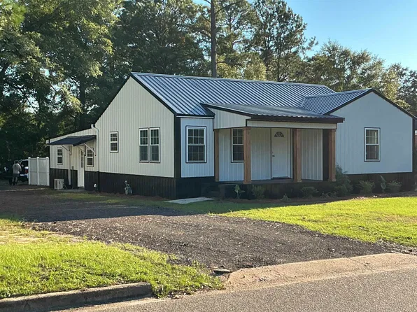 602 3rd St, Andalusia, AL 36420