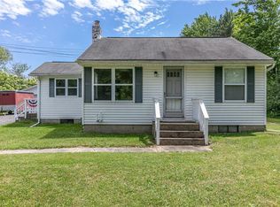 13677 Woodin Rd, Chardon, OH 44024