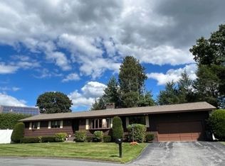 34 Sycamore Rd, Methuen, MA 01844