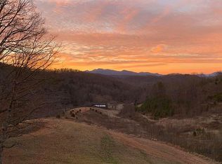 218 Buck Mountain Rd, Franklin, NC 28734