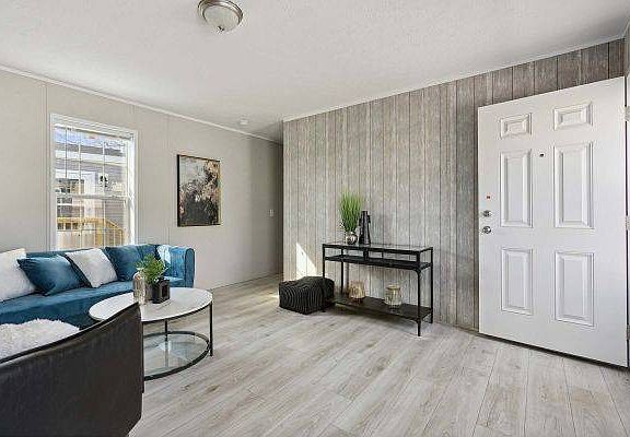 5th image of 23 New Yorker Blvd #78