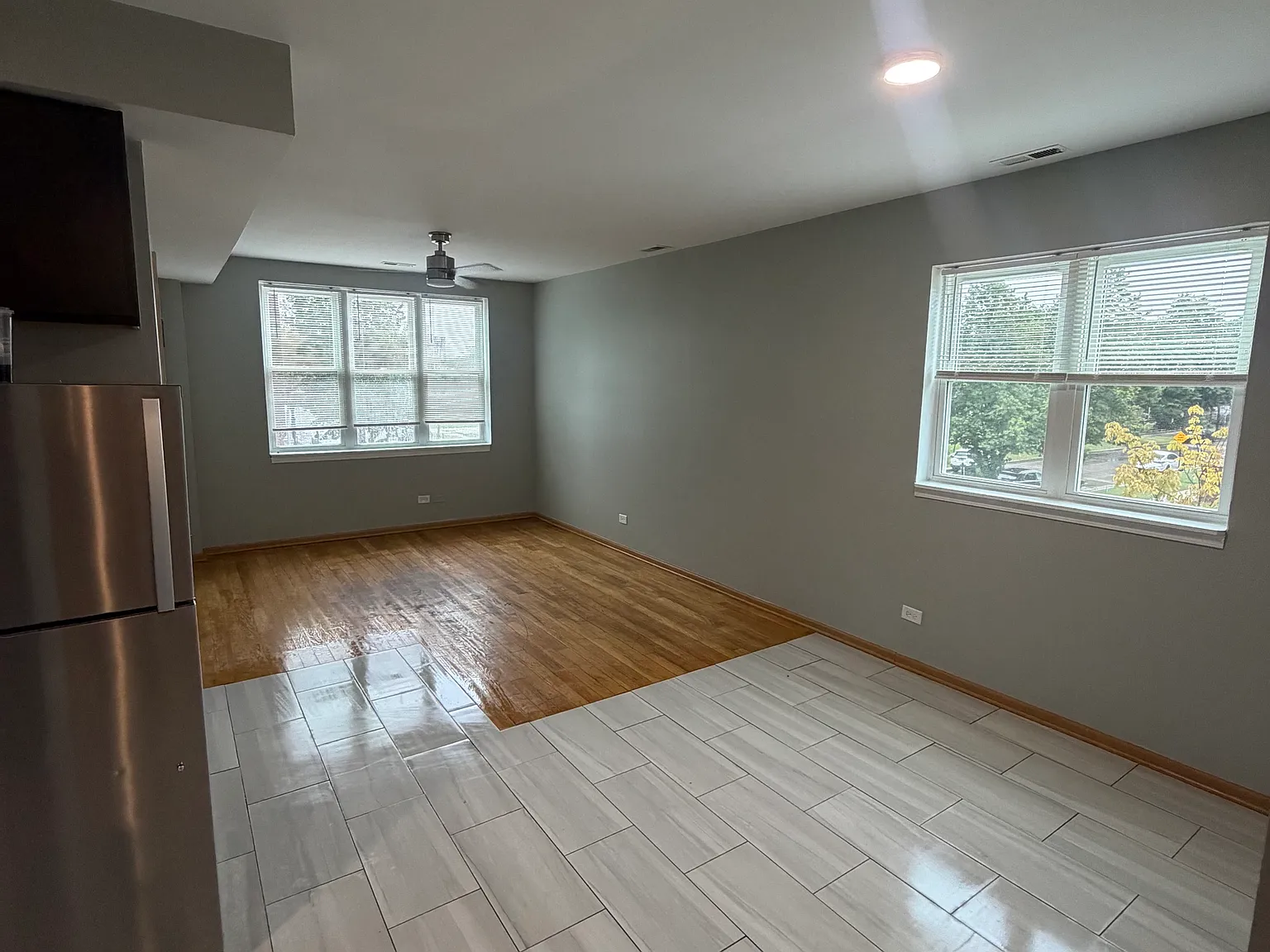 Updated 3 Bed / 2 Bath with Central Air 3901 W Van Buren — Photo 3