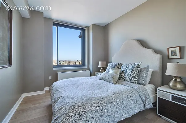Sold by Corcoran | media 6