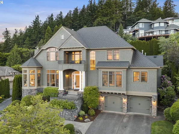 1961 Cheryl Ct, Lake Oswego, OR 97034