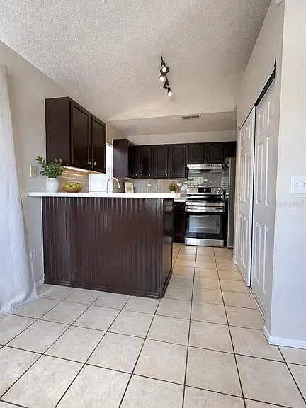 6003 Oleander Dr — Photo 9