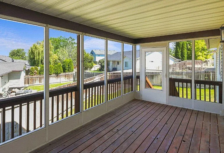 538 W Palmer Dr — Photo 15