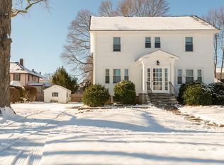 1 Lane Pkwy, Danvers, MA 01923