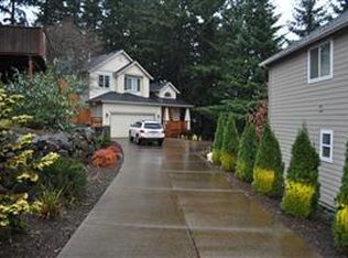 15576 SW Raphael Ln, Tigard, OR 97224