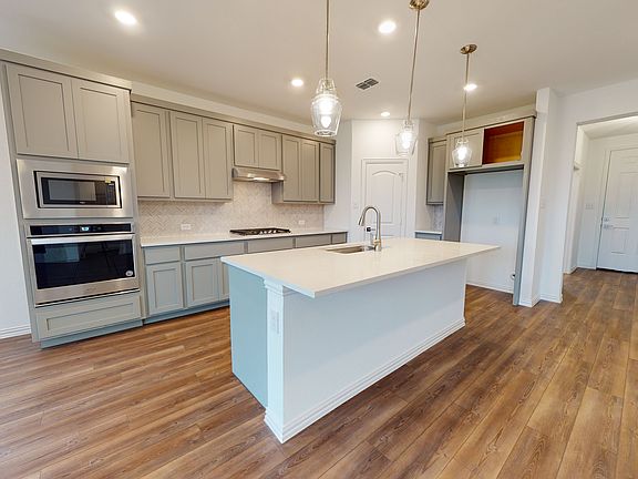 Brookshire at Legacy Hills - Sterling Interior Image 2