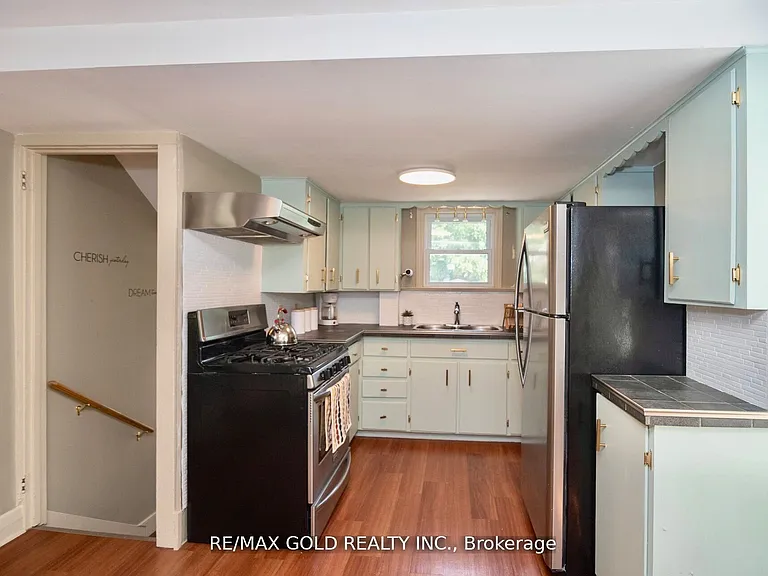 5853 McLeod Rd — Photo 6