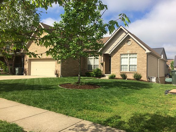 5th image of 3933 Hollyberry Ln