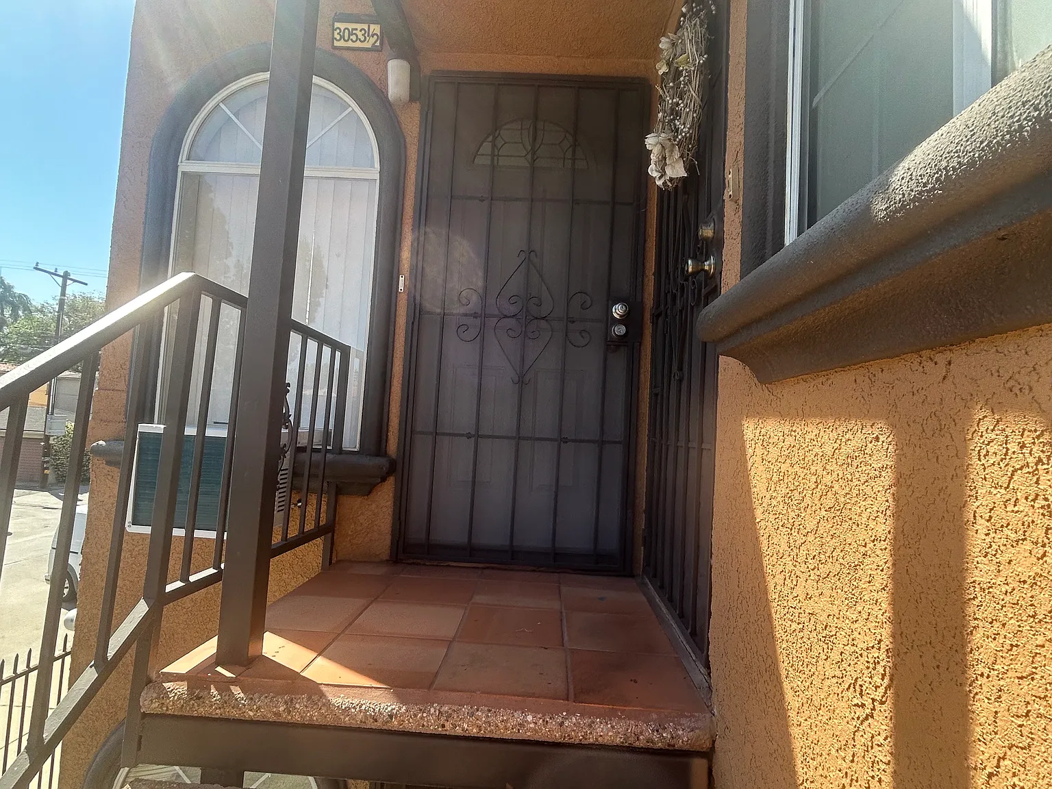 2 bed, 780 sqft, $2,450 — Photo 2