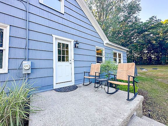 Side Porch 