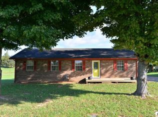 656 New St, Horse Cave, KY 42749