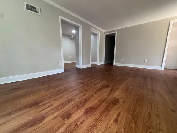 308 west 5th St, 308 W 5th St APT 1, Oxford, AL 36203