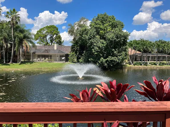 19 Tournament Boulevard, Palm Beach Gardens, FL 33418