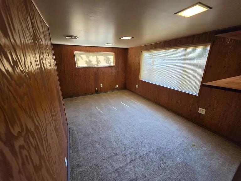 Merrywood Dr — Photo 17