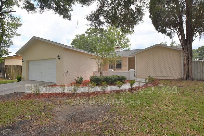 1st image of 3640 Willow Wisp Dr S