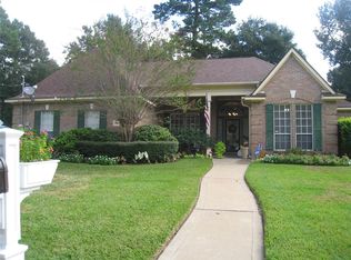 74 Orinda Dr, Conroe, TX 77304