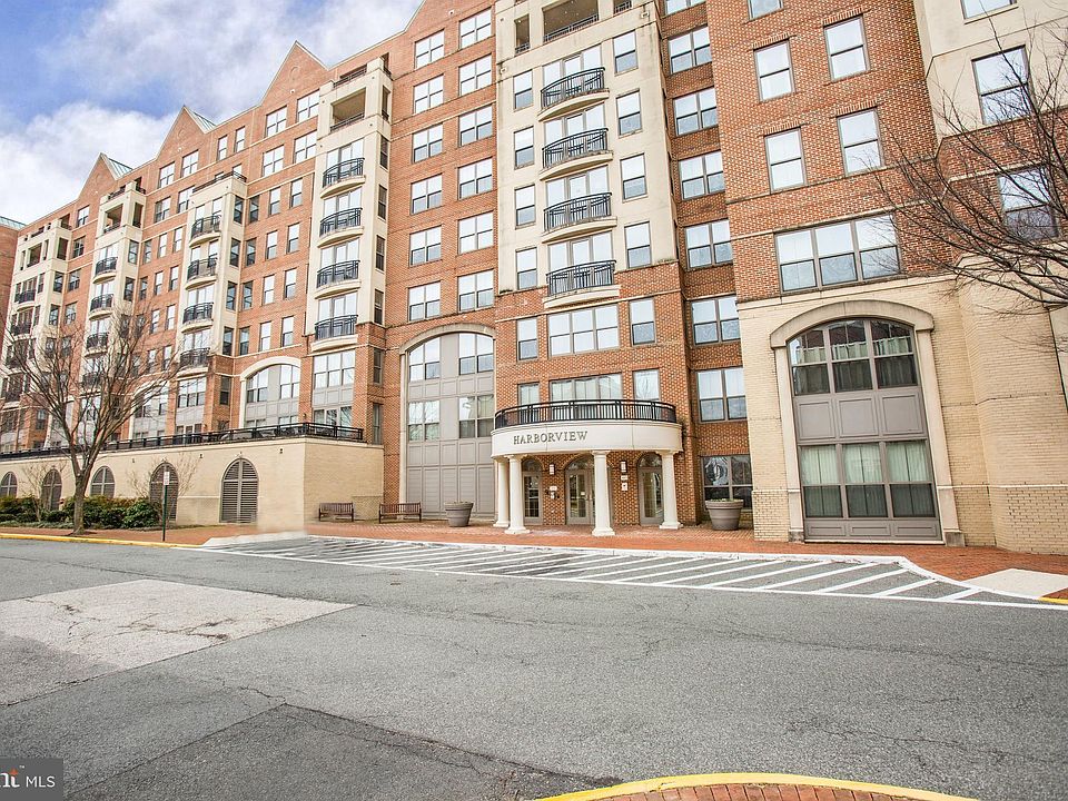 1st image of 485 Harbor Side St APT 400