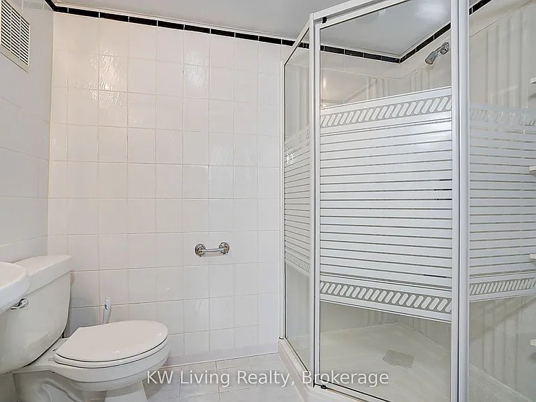 78 Roywood Dr #BASEMENT BACK — Photo 28