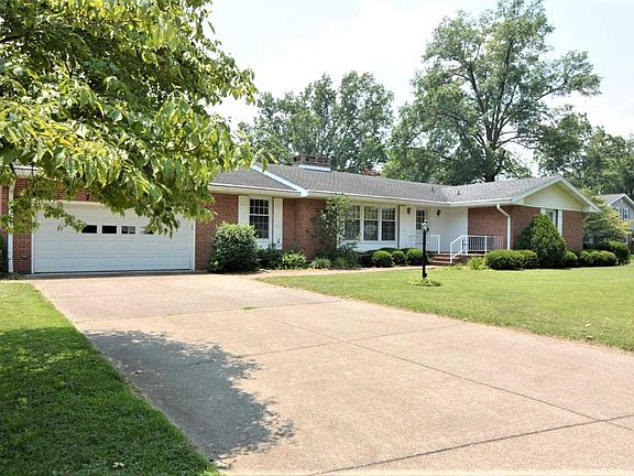 3rd image of 7415 Wren Dr