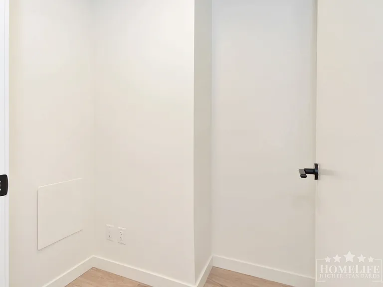 10448 University Dr #303 — Photo 13