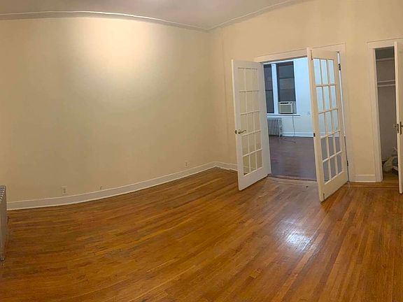 3rd image of 4544 42nd St APT 3B