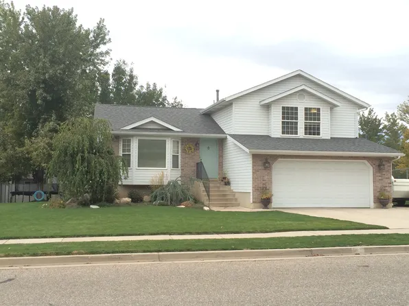 324 W Creekside Way, Kaysville, UT 84037
