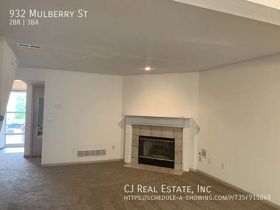 2 bed, 2.5 bath, $1,450 — Photo 3