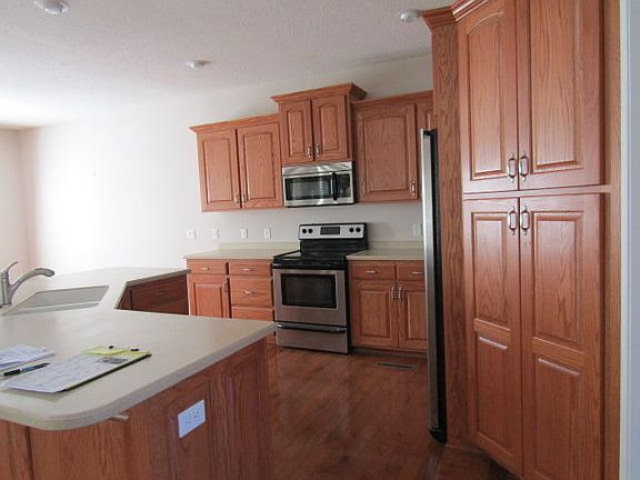 2nd image of 44 Mallard Ct