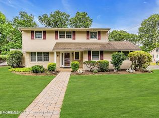 1 Barbara Ln, Oakhurst, NJ 07755
