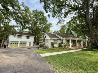 4996 Riverbend Rd, Hopkinsville, KY 42240