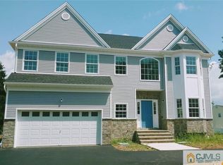 2028 Oak Tree Rd, Edison, NJ 08820