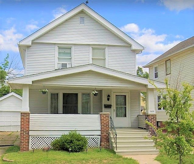 1st image of 1639 Wyandotte Ave