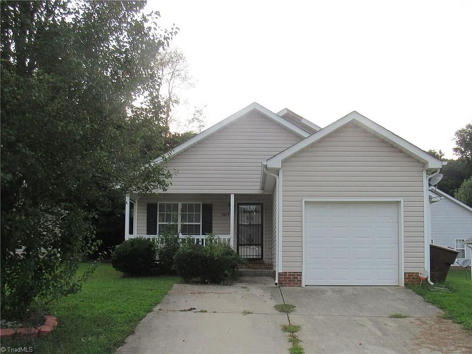 1st image of 1619 Kay St