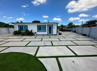 1401 E 7th Ct, Hialeah, FL 33010