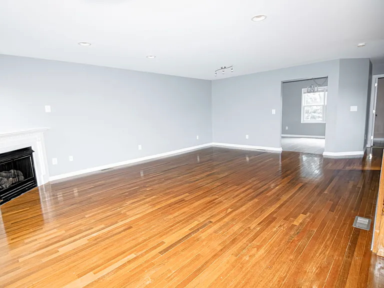 45-49 Stuyvesant Ave #16 — Photo 9