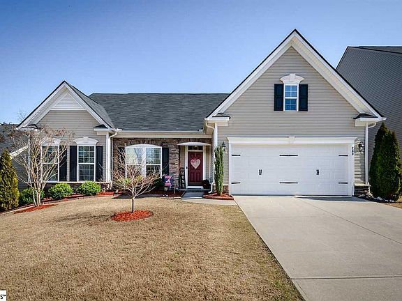 2nd image of 260 Chapel Hill Ln