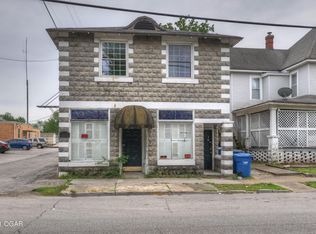 814 W 4th St, Joplin, MO 64801