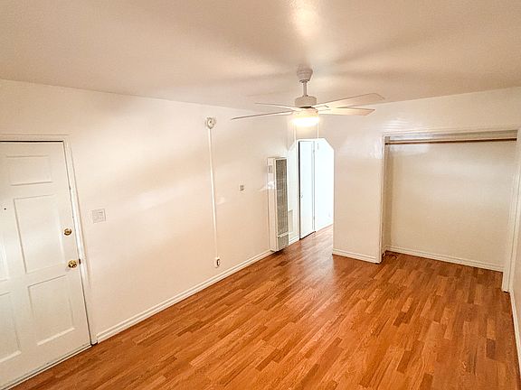 4th image of 400 S Pacific Ave #410
