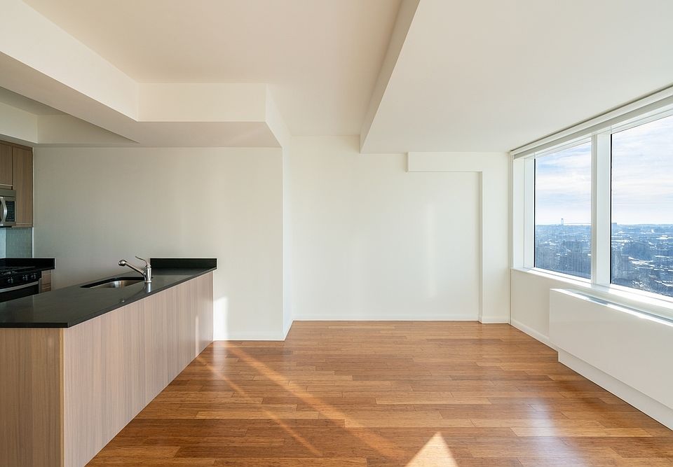 1st image of 66 Rockwell Pl #11H-66ROCK