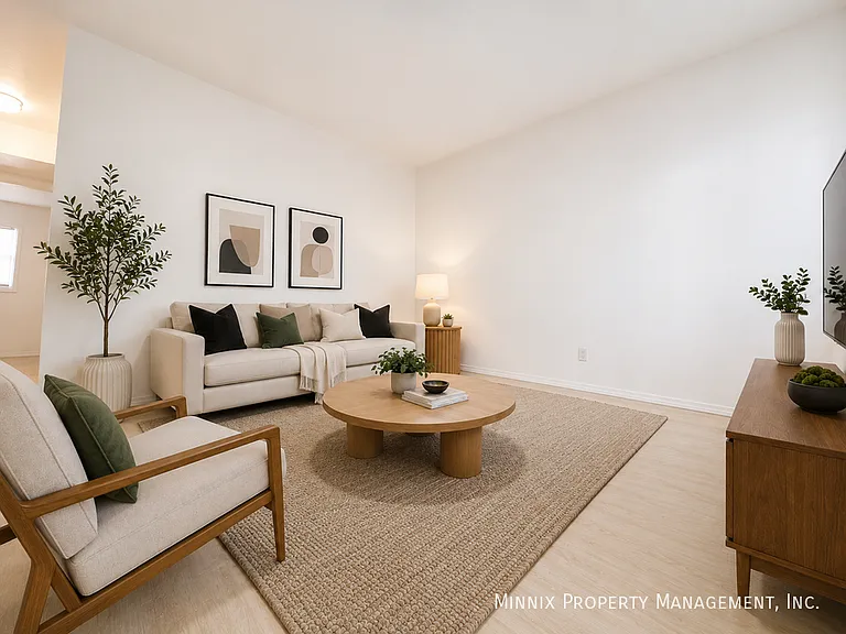 5005 Avenue W #2 — Photo 5