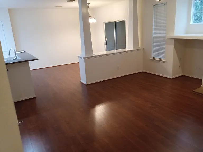 52 Scarlet Woods Ct #52 — Photo 6