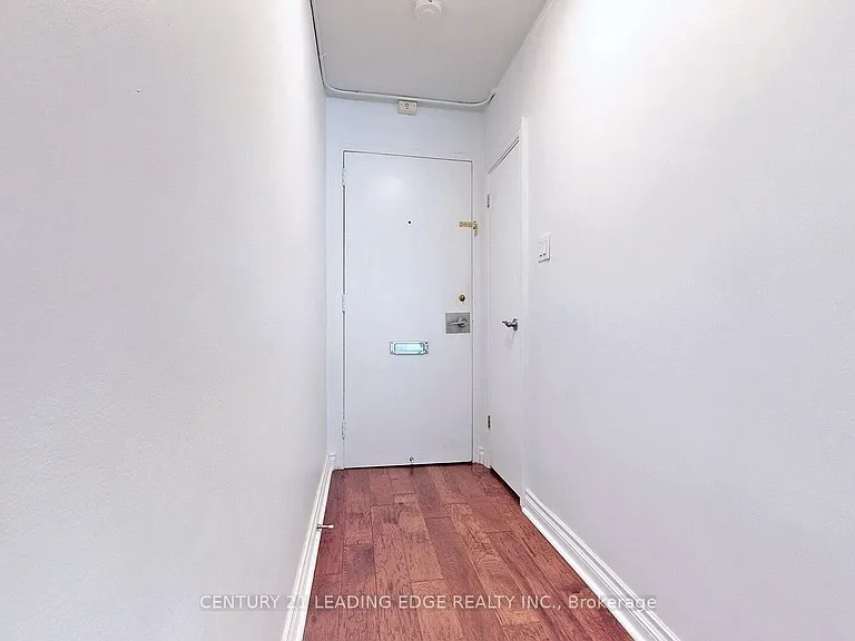 335 Lonsdale Rd #109 — Photo 15